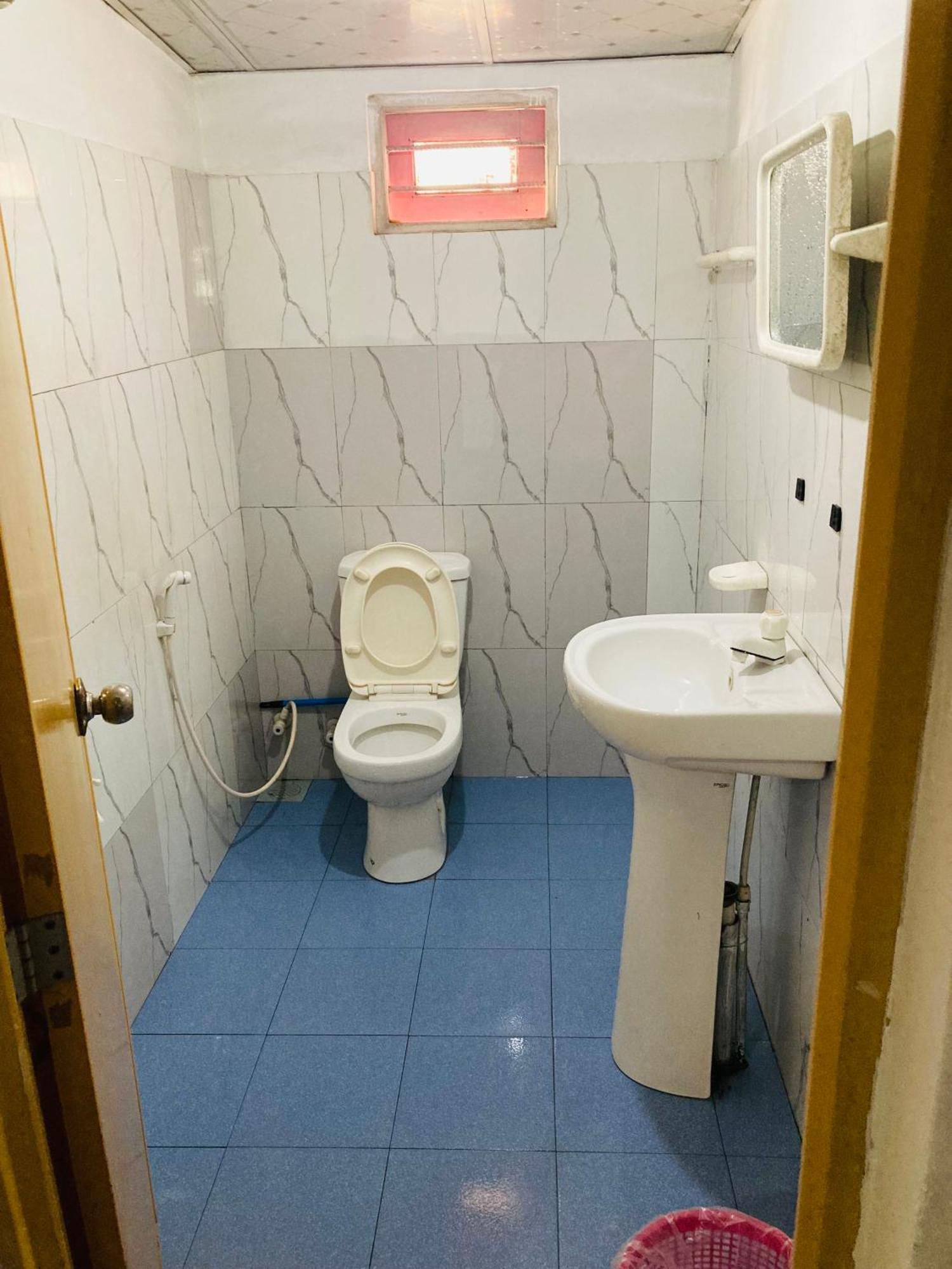 Malee Homestay Polonnâruvâ Extérieur photo