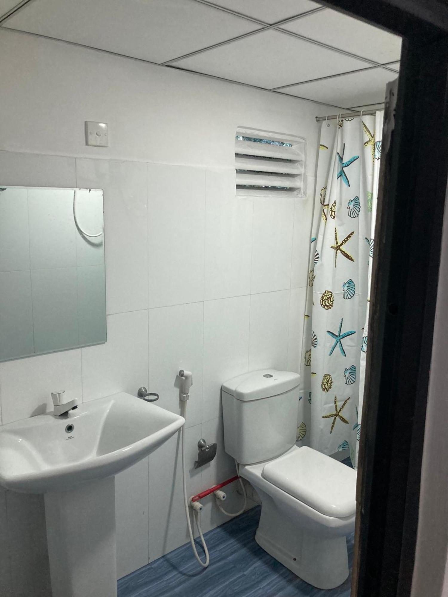 Malee Homestay Polonnâruvâ Extérieur photo
