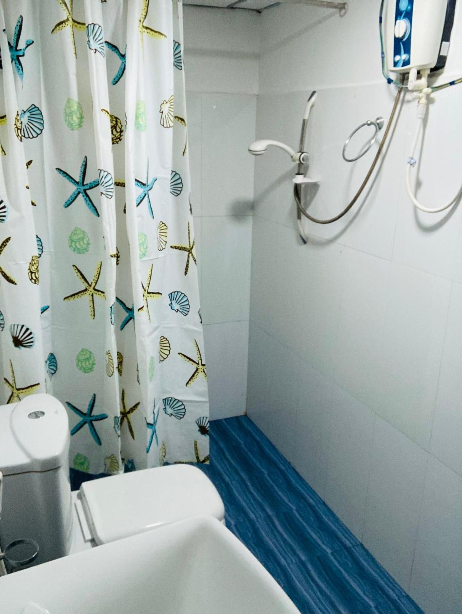 Malee Homestay Polonnâruvâ Extérieur photo